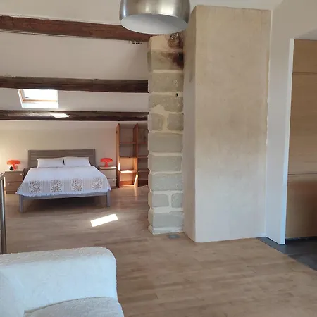 Apartamento Des 2 Tilleuls De Charme Proche Uzes